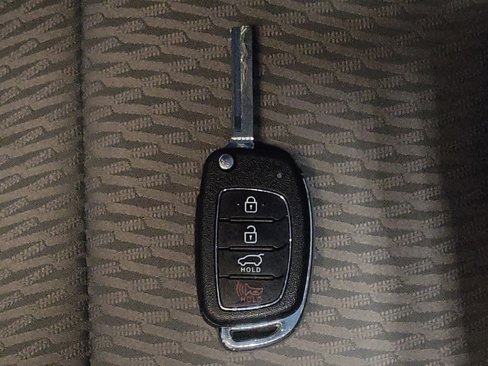 Used 2018 Hyundai Santa Fe Sport image 32