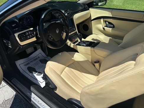 Used 2009 Maserati GranTurismo S image 11