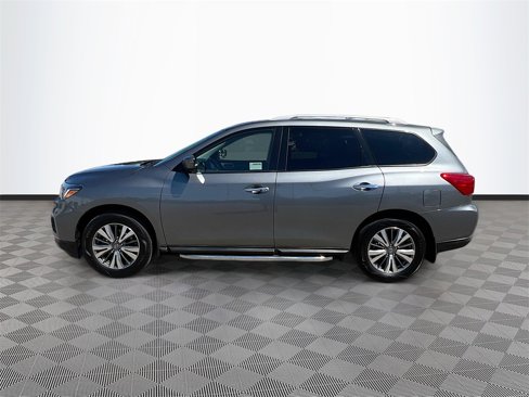 Used 2020 Nissan Pathfinder SV w/ Cargo Package image 4