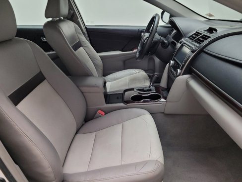 Used 2014 Toyota Camry XLE image 21