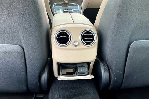 Used 2015 Mercedes-Benz C 300 Sedan image 33