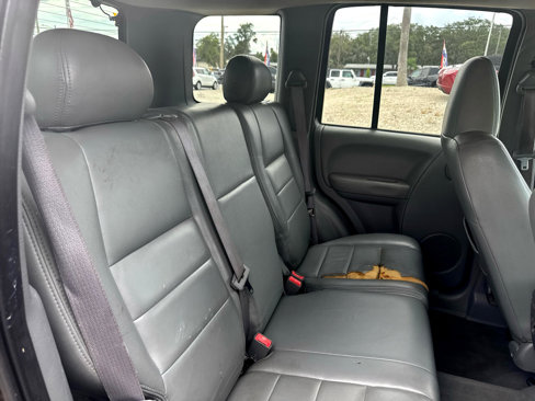 Used 2006 Jeep Liberty Sport image 15