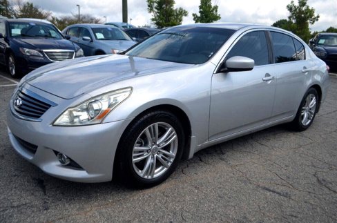 Used 2013 INFINITI G37 Journey w/ Premium Pkg image 3