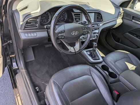 Used 2020 Hyundai Elantra Limited w/ Cargo Package (C1) image 9