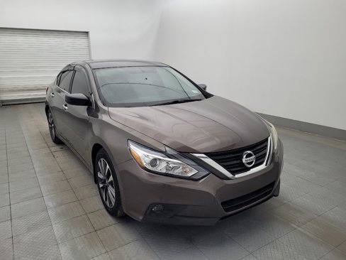 Used 2016 Nissan Altima 2.5 SV image 13