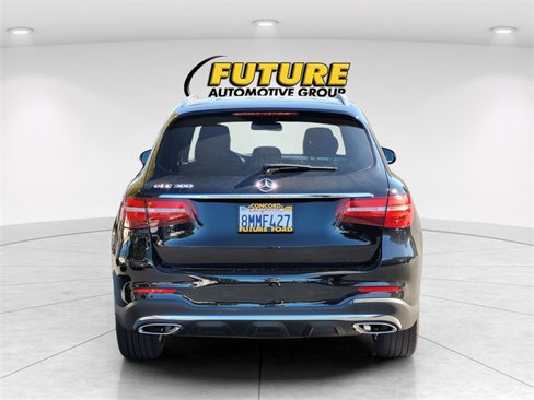 Used 2019 Mercedes-Benz GLC 300 image 6