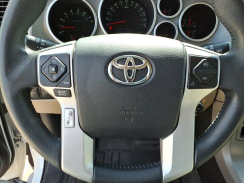 Used 2014 Toyota Sequoia Limited image 26