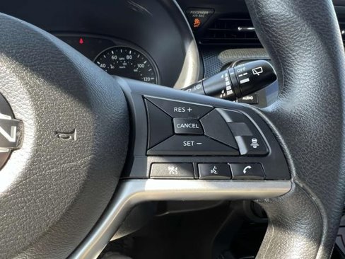 Certified 2022 Nissan Kicks SV image 26