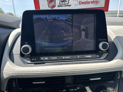 Used 2021 Nissan Rogue SL image 14