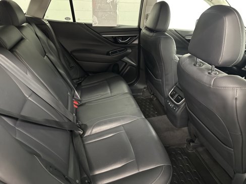 Used 2021 Subaru Outback Limited w/ Popular Package #2 image 27