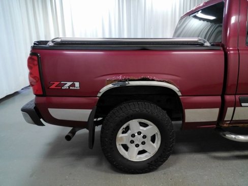 Used 2006 Chevrolet Silverado 1500 LT w/ Light Duty Power Package image 5