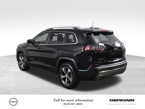 Used 2019 Jeep Cherokee Limited w/ Technology Group image 8