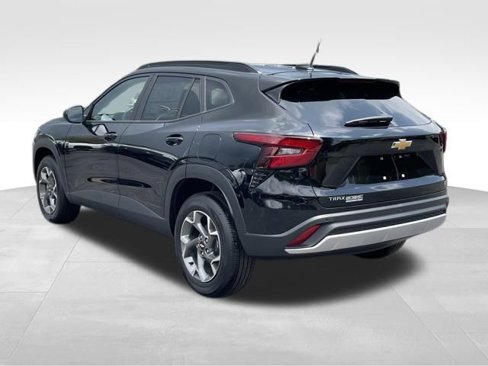 New 2025 Chevrolet Trax LT w/ Driver Confidence Package image 19
