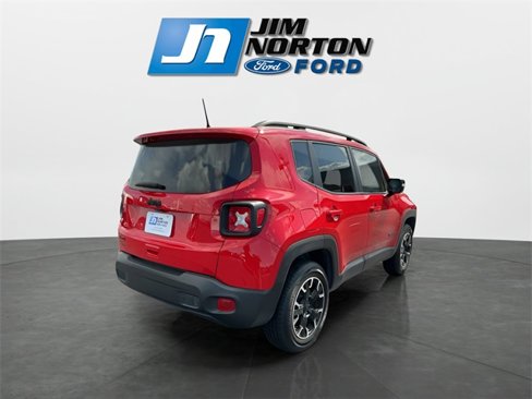 Used 2023 Jeep Renegade Latitude image 5
