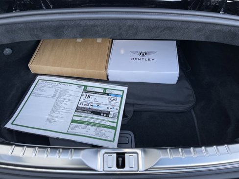 Used 2023 Bentley Continental GT Azure image 33