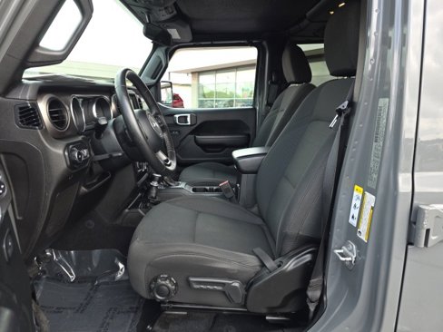Used 2019 Jeep Wrangler Unlimited Sport S image 12