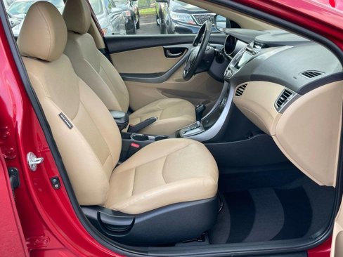 Used 2013 Hyundai Elantra Limited w/ Technology Pkg image 6
