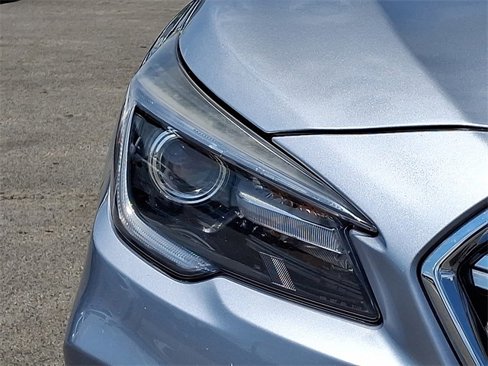 Used 2019 Subaru Outback 2.5i Limited w/ Popular Package #2 image 9