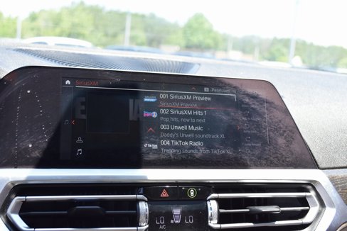 Used 2021 BMW 330i Sedan w/ Premium Package image 23