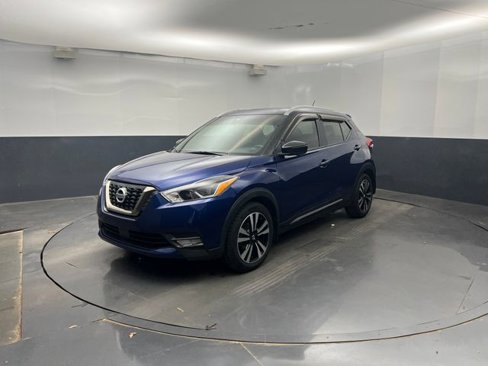 Used 2020 Nissan Kicks SR image 5