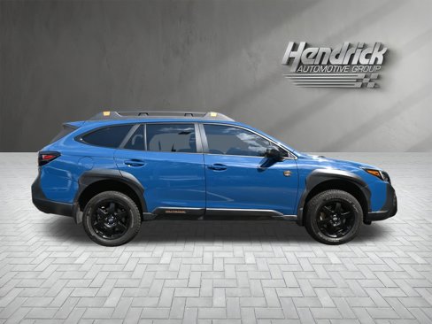 Used 2022 Subaru Outback Wilderness w/ Wilderness Package image 10