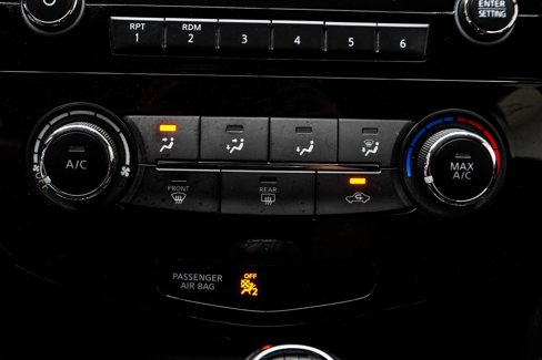 Used 2018 Nissan Rogue Sport S w/ S Appearance Package image 18