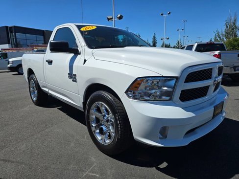 Used 2019 RAM 1500 Express image 9