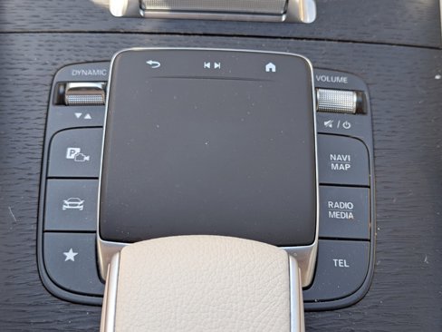 Used 2024 Mercedes-Benz GLE 450e 4MATIC image 32