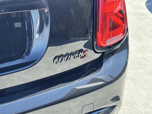 Used 2016 MINI Cooper S image 6