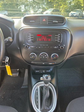 Used 2015 Kia Soul image 19