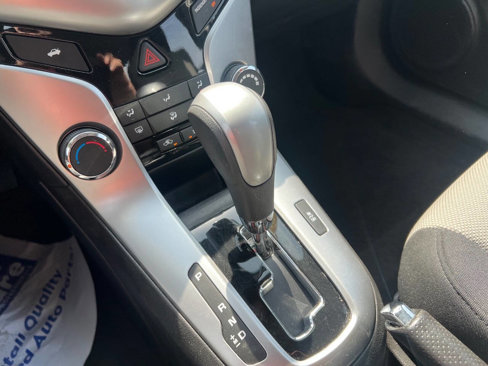 Used 2016 Chevrolet Cruze LS image 12