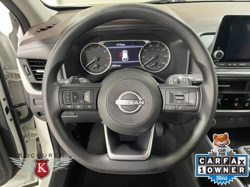 Used 2022 Nissan Rogue S image 14