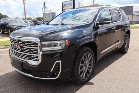 Used 2023 GMC Acadia Denali w/ Black Diamond Edition image 1