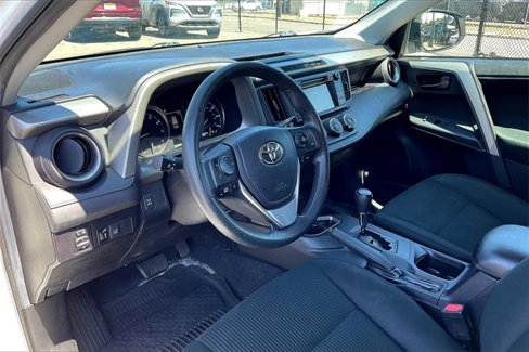 Used 2018 Toyota RAV4 LE w/ All Weather Liner Package image 14