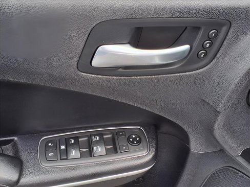 Used 2021 Dodge Charger SXT w/ Leather Interior Group image 10