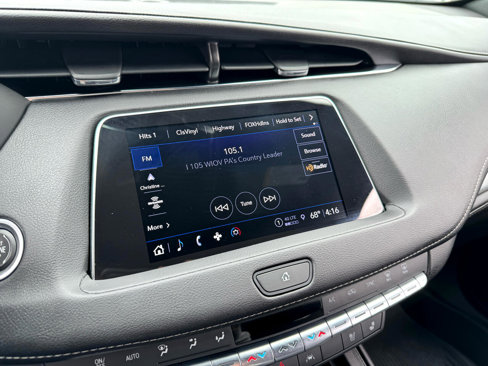 Used 2022 Cadillac XT4 Premium Luxury w/ Enhanced Visibility Package image 23