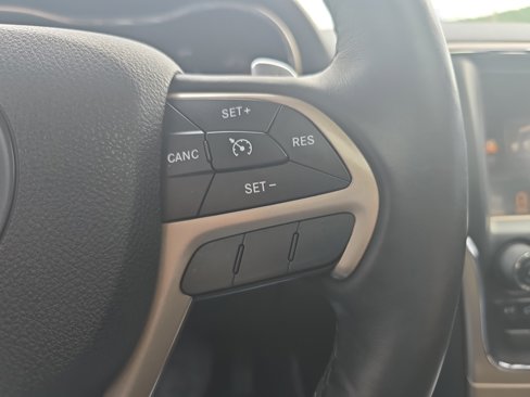 Used 2016 Jeep Grand Cherokee Laredo w/ Quick Order Package 23E image 22