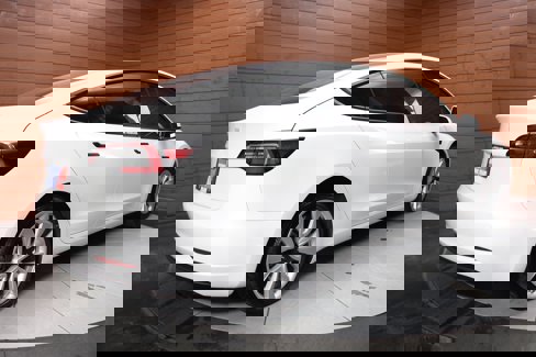 Used 2022 Tesla Model 3 Standard Range image 18