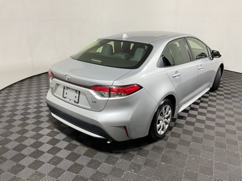 Used 2020 Toyota Corolla LE image 15