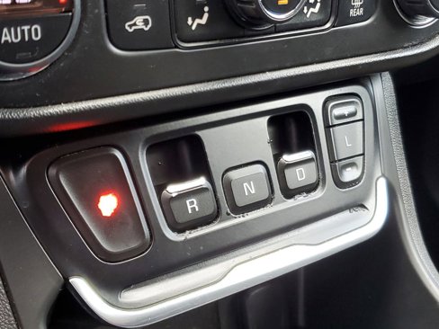 Used 2019 GMC Terrain SLE w/ Driver Convenience Package image 23