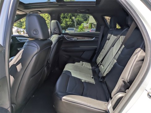 Used 2017 Cadillac XT5 Platinum image 29
