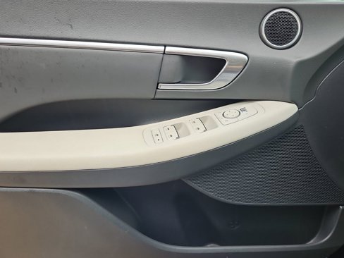 Used 2022 Hyundai Sonata SEL image 24