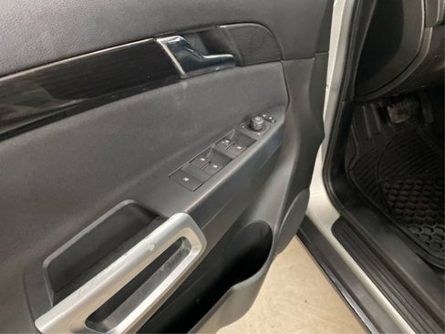 Used 2013 Chevrolet Captiva Sport LS image 24