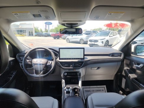 Certified 2023 Ford Escape Platinum image 14