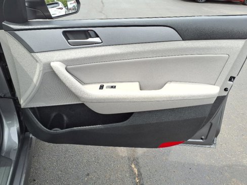 Used 2019 Hyundai Sonata SEL image 13
