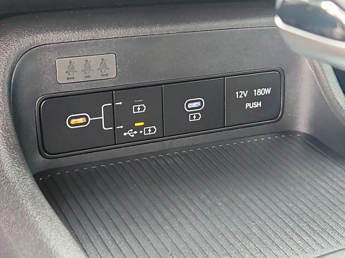 Used 2024 Hyundai Kona SEL image 24