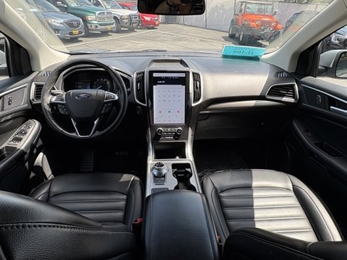 Used 2024 Ford Edge SEL image 28