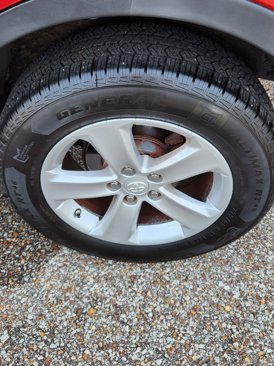 Used 2014 Toyota RAV4 XLE image 13