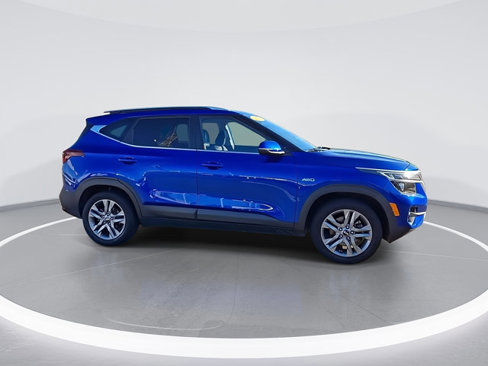 Used 2021 Kia Seltos S image 11