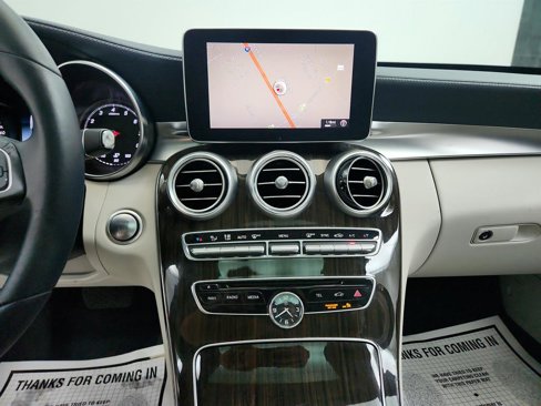 Used 2015 Mercedes-Benz C 300 4MATIC Sedan image 21